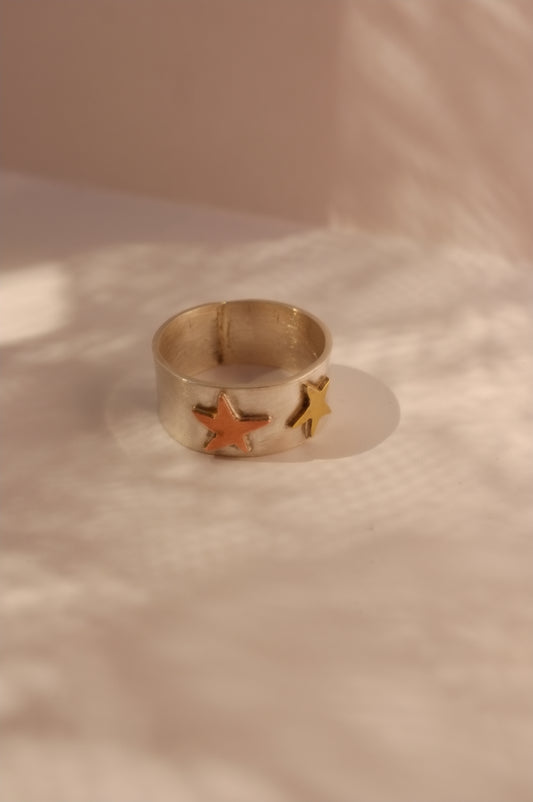 The Friendly Star Ring