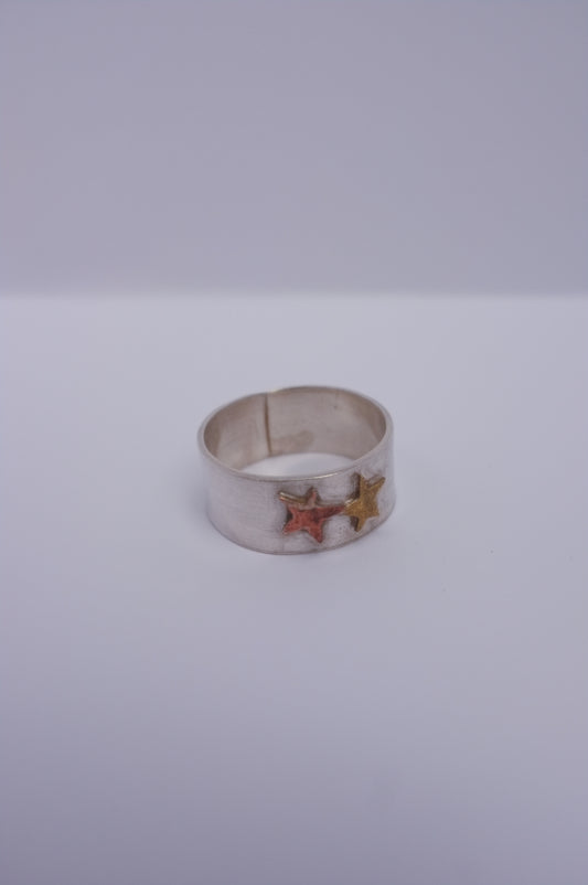 The Friendly Star Ring